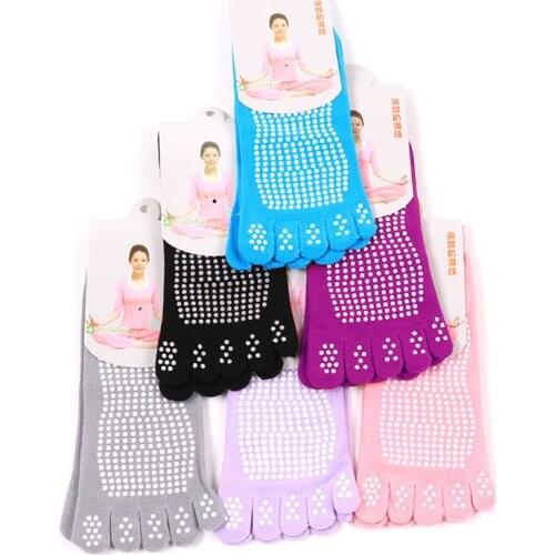 2 Pairs Women High Quality Anti-Slip Yoga Socks Women Colorful Five-finger Anti Socks Fitness Pilates Sox 2021