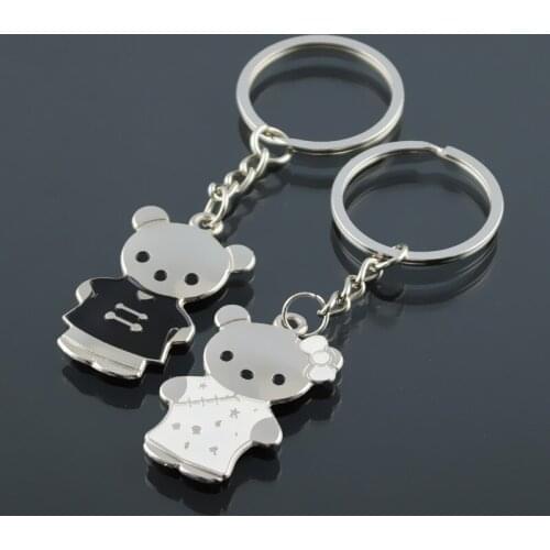 Dream Europe couple key chain opening gift presented to send a small gift Bear Keychain pendant custom lettering