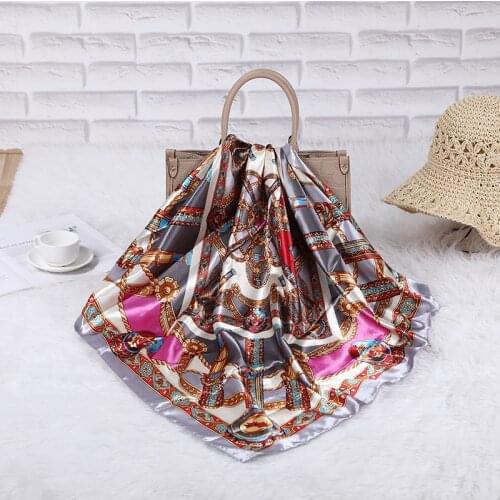 2021 New Luxury Retro Silk Square Scarf Neck Hair Tie Band Bag Warp Soft Neckerchief Hijab Headscarf Female Foulard 90*90cm