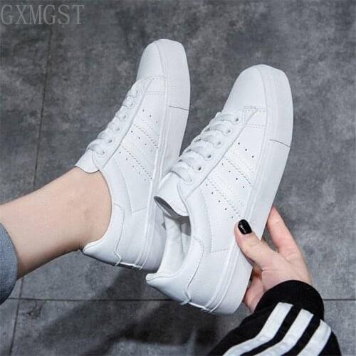2021 Womens Casual Shoes Womens Casual Sports Shoes Flat Shoes Girls Breathable Vulcanized Shoes Lace-up White Shoes