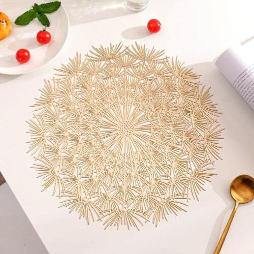 Nordic 38cm Hollow Dandelion Placemat PVC Table Mat Hotel Supplies Creative Round Bronzing Heat Insulation Placemat Household