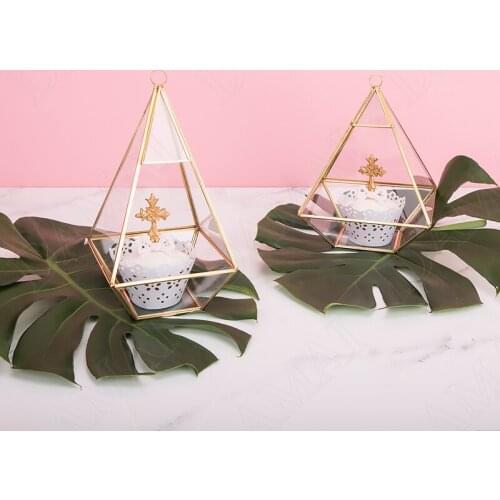 Gilded Frame Glass Storage Rack Bedroom Desktop Cosmetic Container Creativity Wedding Cake Display Stand Nordic Home Decoration