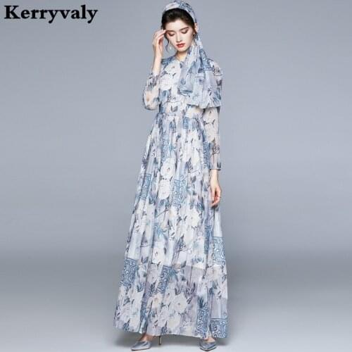 Bohemian Long-sleeved Holiday Big Swing Long Maxi Beach Dresses Women Spring 2021 Print Chiffon Dress with Silk Scarf K8857
