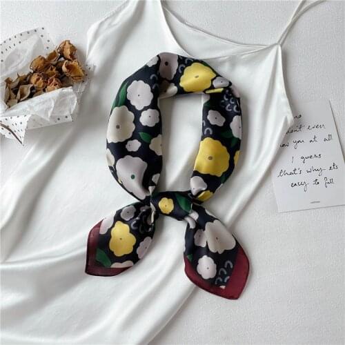 Popular Floral Print Silk Scarf for Women Fashion Hair Band Neck Tie Ladies Hand Bag Headscarves Shawl Wrap Hjiab Bandana 2021
