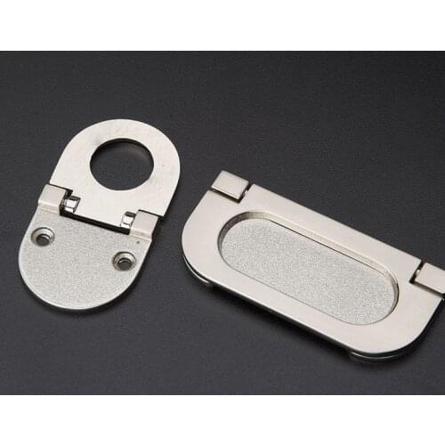 Modern Kitchen Fitting Concealed Door Hanleds And Closet Door Stain Nickel