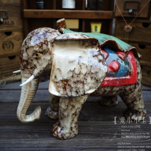 Ceramic Handcrafts Modern Home Furnishing Living Room Animal Ornaments Southeast Asia Banana Leaf Elephant