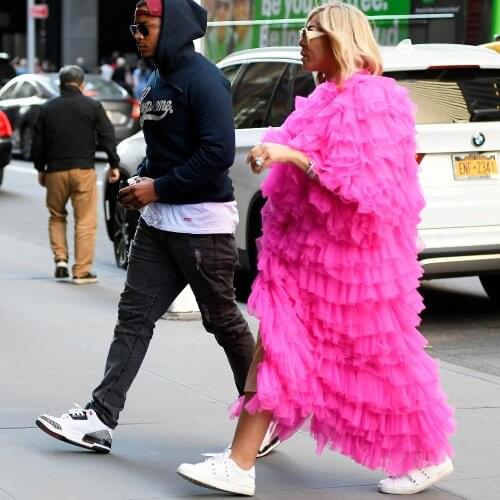 Eye-catching Rose Red Women robes Tiered Tulle Custom Made Long Sleeve Women Jackets robe Party Wear