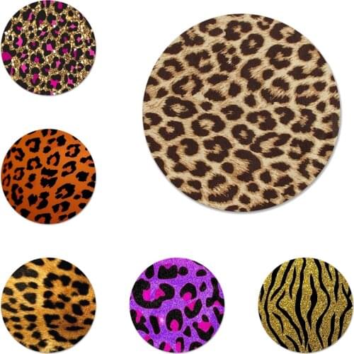 Giraffe leopard tiger zebra Icons Pins Badge Decoration Brooches Metal Badges For Clothes Backpack Decoration 58mm