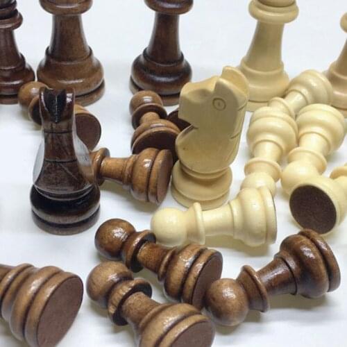 32 Standard Chess Pieces Replacement Tournament Chessmen Set Wood Chess Pieces Board Game