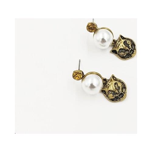 Rongho New Brand Metal Vintage Leopard Earrings for Women Pearl Clip Earring Femme Crystal Brincos Animal Earring Pendant 2019