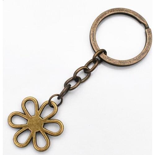 2pcs Fashion 30mm Key Ring Metal Key Chain Keychain Jewelry With Antique Bronze Plated Flower 26*26mm Pendant