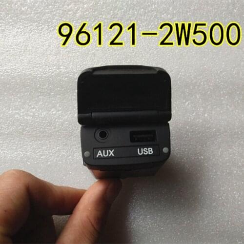 For hyundai Santafe IX45 AUX USB Socket assembly Base assembly 961212W500 96121-2W500