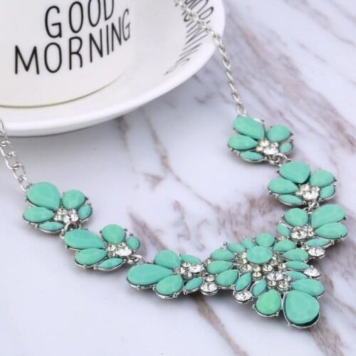Hesiod Green/Rose/Blue Crystal Short Statement Necklace Flower Pendant Fashionable Woman Necklace Charm Christmas Gift