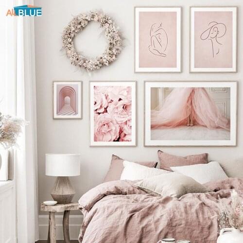 Sweet Pink Style Wall Gallery Poster Abstract Line Woman Body Painting Nordic Decoration Canvas Print Art Picture Gifts For Girl
