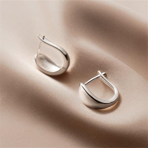 TOYOOSKY Simple Smooth OL Ear Clip Earrings For Women 925 Sterling Silver Glossy Irregular Earrings Cool Women Jewelry