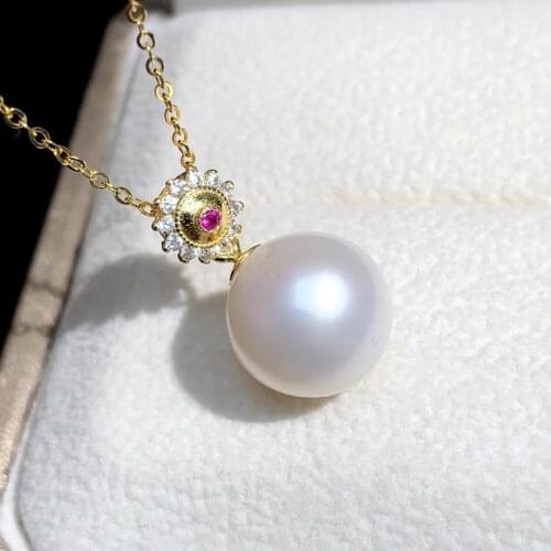 YIKALAISI 9-10mm Round Natural Freshwater Pearl Pendants Jewelry For Women 925 Sterling Silver Necklaces New Arrivals
