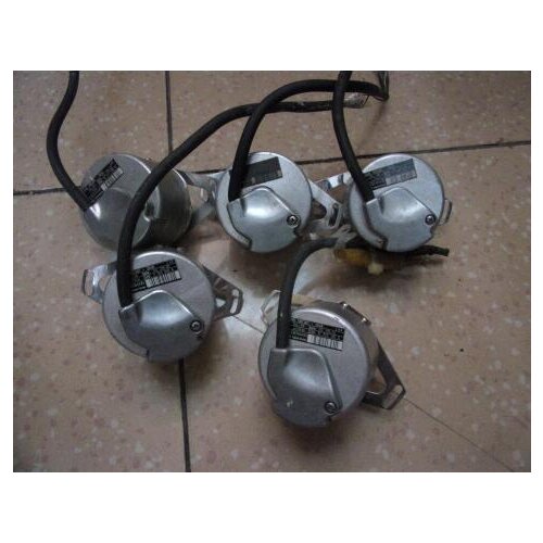 Encoder ERN 1387.001-2048 , Used one , 90% appearance new , 3 months warranty , fastly shipping