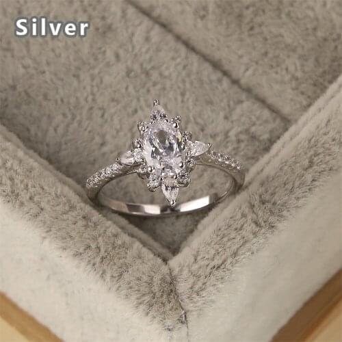 Hot selling in Europe and the fashion 925 sterling silver ms contracted snowflakes platinum ring zircon crystal jewelry gifts