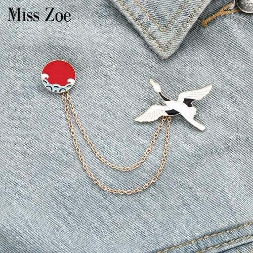 Japanese Style Enamel Pins Custom Ocean Wave Sun Crane Brooches Bag Clothes Lapel Pin Badge Animal Jewelry Gift for Friends