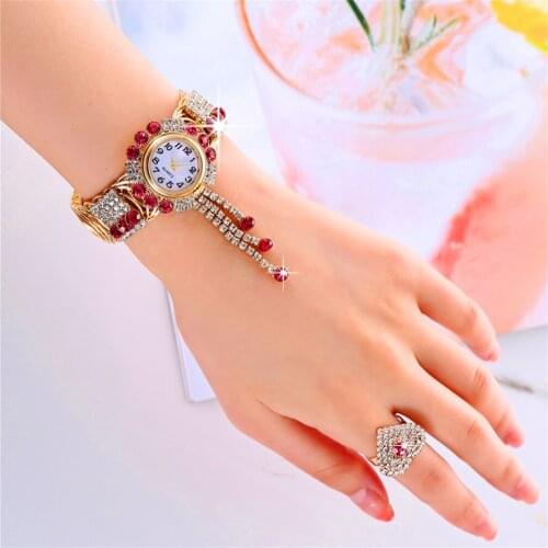 Lover Stand Women's Bracelet Watches