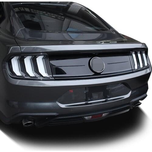 QHCP Real Carbon Fiber Car Taillight Decorative Cover Frame Outside Taillamp Sticker Trim Black 1Pair For Ford Mustang 2018 2019