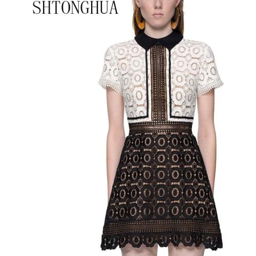 SHTONGHUA New Fashion 2019 Self Portrait Party Dress Women Short Sleeve Hollow Out Color Black Patchwork Lace Mini Dress