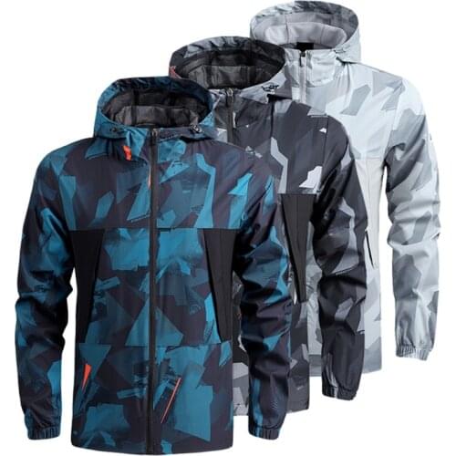 Shark Soft Shell Military Tactical Jacket Men Casual Sports Outdoor Coat Waterproof Breathable Spring Thin Men Camouflage Jacket