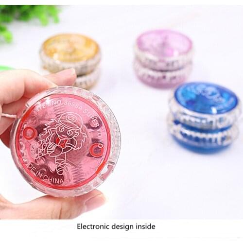 1PCS Luminous Yoyo Ball Professional LED Flashing Child Clutch Mechanism Yo-Yo Toys For Kid Party Entertainment Gifts 5 Colors