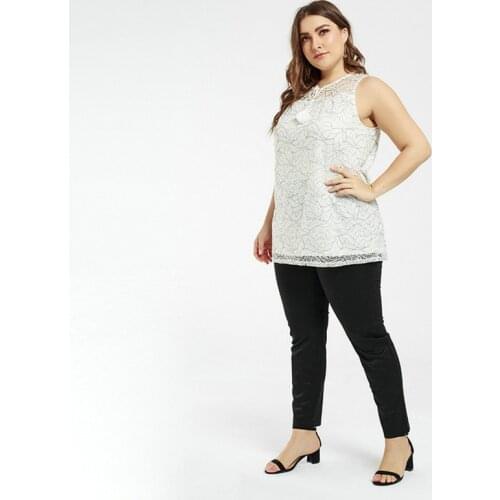 Plus Size Chiffon Blouse Clothes 2021 Women Lace Stitching Sexy Sleeveless Urban Casual Top Solid Color Pattern Loose Round Neck