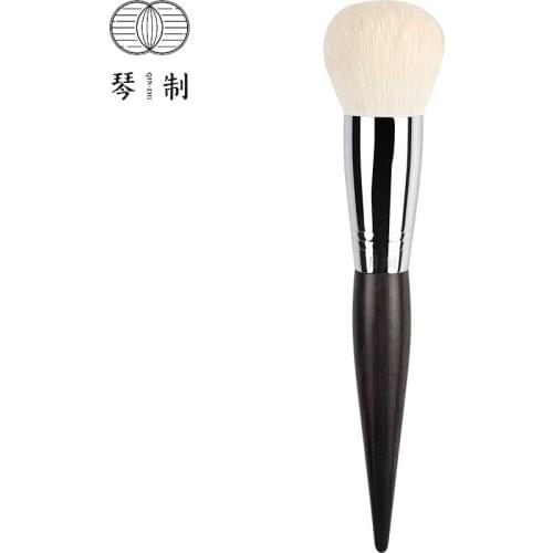 QINZHI Professional Handmade Make Up Brush G012 Round Face Powder Brush Soft Saikoho Goat Hair Makeup Brushes
