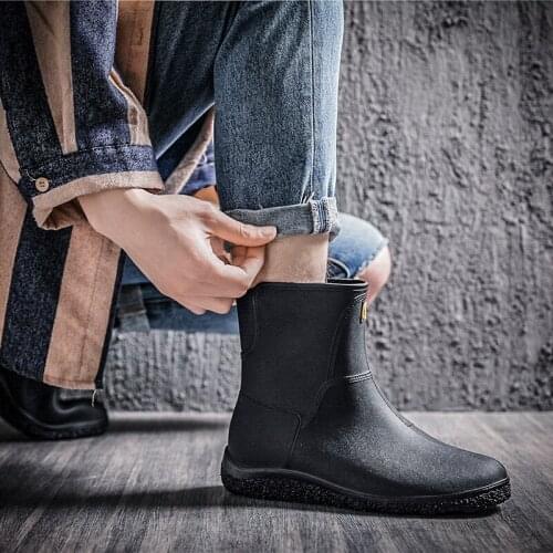 Cylinder barrel in fashionable boots and waterproof work water shoes light rubber shoes labor insurance shoes