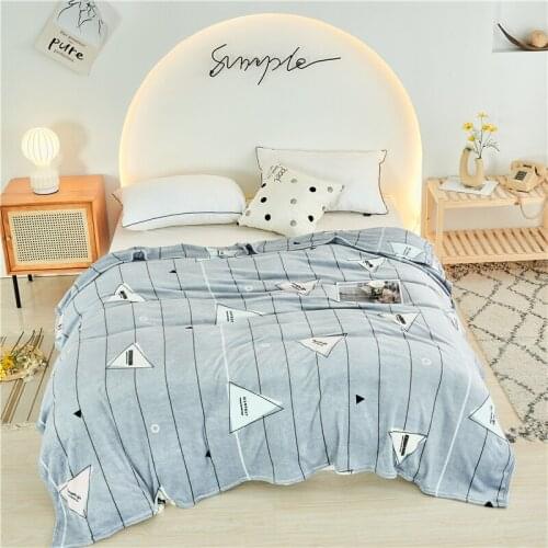 Flannel Blanket Geometric Patterns Print Quilt Modern Luxury Bedclothes 200X230 Single Double Coral Lleece Soft Warm Blanks