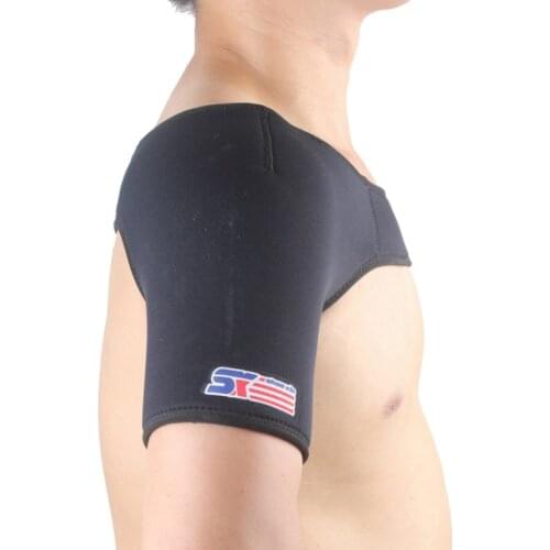 Adjustable Gym Sports Care Single Shoulder Support Back Brace Guard Strap Wrap Belt Band Pads Black Bandage Men & Women 2021 New