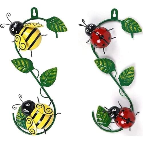 Garden Metal Bumble Bee/Ladybug/Ladybird Wall Ornament, Wall Hanging Ornament Decorative Insect Sculptures for Outdoor