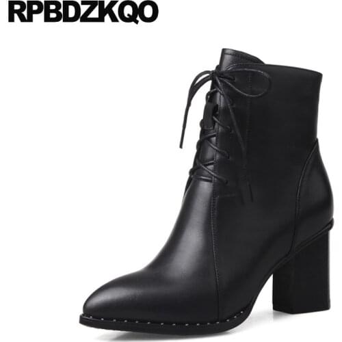 Pointed Toe Black Lace Up Genuine Leather Ankle Short Stud Chunky High Quality Shoes Booties Women Boots Winter 2017 Heel New