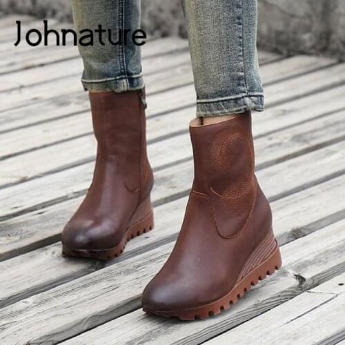 Johnature 2021 New Winter Women Boots Ladies Shoes Zip Round Toe Wedges Genuine Leather Concise Handmade Ankle Platform Boots