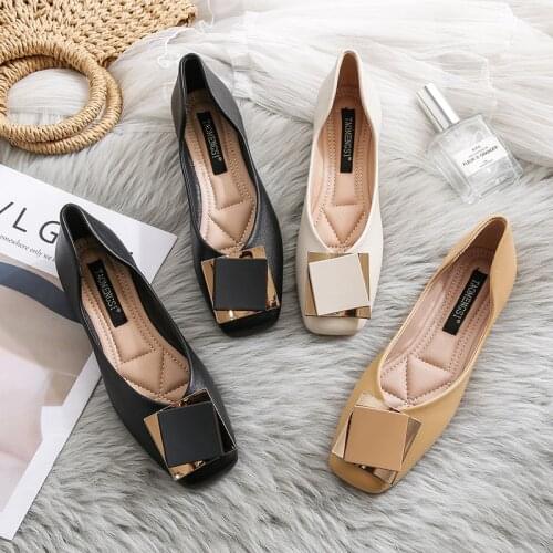 2021 Spring Summer Women Flat Shoes Fashion Comfortable Metallic Decoration Girl Slip-on Leather Casual Shoes Leisure Loafers
