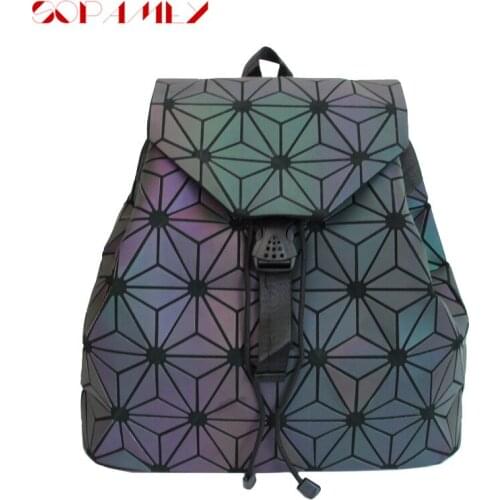 New Women Luminous Backpack Drawstring Geometric Plaid Female Backpacks Noctilucent Bagpack Bag Holographic Backpack Mochila