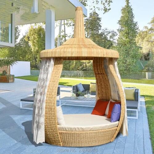 Bird nest Shape Outdoor Rattan Daybed For Swimming Pool / Poolside/garden/beach Sunbed