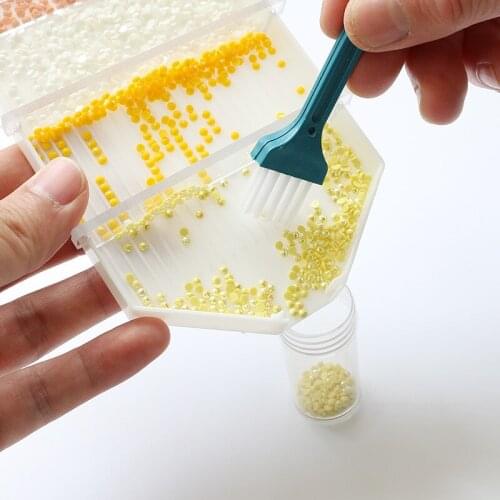 1 set Flip Drill Plate Split Drill Plate with Slot Multifunctional Storage Box Baffle Multi-Purpose Tool Diamond Painting Tools