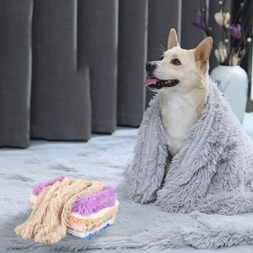 Plush Blanket Pet Products Bed for Medium Dog Accessories Large S Beds Small Dogs Accessoires Golden Retriever Pets Supplies Mat