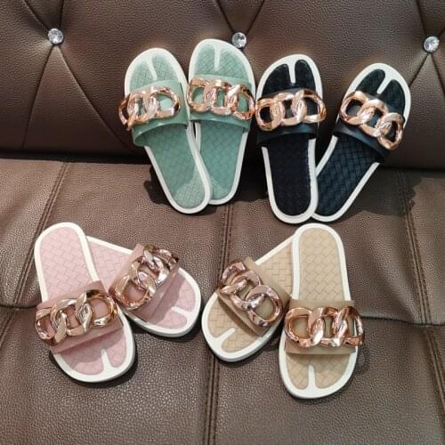 Summer Women Slippers Lovers Shoes Leisure Time Flat Shoes Outdoors Fashion PVC Beach Ventilation Sandals Size 36-41