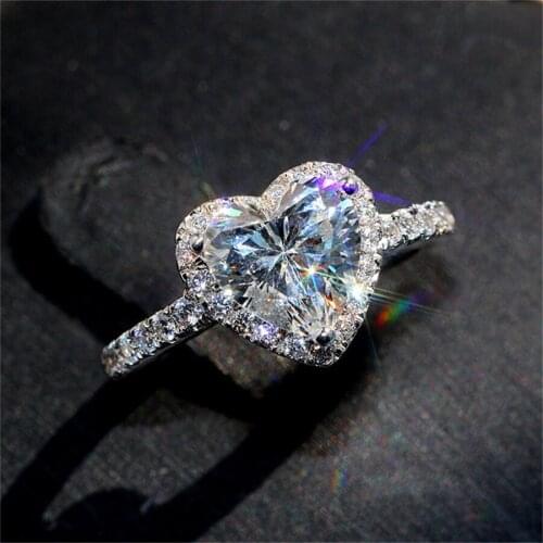 New Luxury Heart-shaped Crystal Ring Fashion Shiny Silver Wedding Engagement Bride Jewelry Cubic Zircon Elegant Ring Adjustable