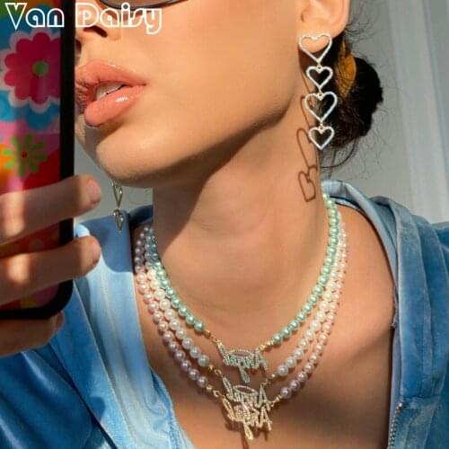 Van Daisy New Angel Pendant Zircon Pave Setting Rhinestones Pink Pearl Necklace for Women Elegant Party Jewelry Femma Gifts