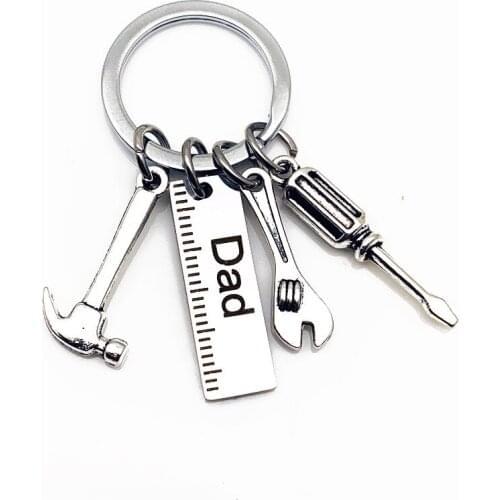 Hammer Screwdriver Wrench Gadget Key Chain Keyring Fashion Stainless Steel Dad Letters Keychains Car Wallet Handbags Accessories