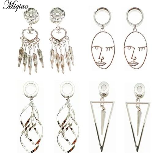 Miqiao 2pcs Stainless Steel Face Dangle Ear Plugs Tunnel Drop Tassel Body Piercing Jewelry