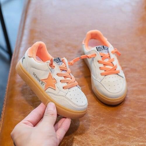 Childrens Board Shoes 2021 Spring New Boys Girls Breathable Sneakers Korean Casual Five-pointed Star Kids White Shoes