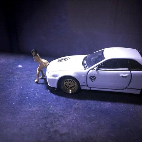 1:64 Doll Car Scene Woman female diecast alloy Vehicle Model Toys metal car toys Parts Gift Accessories adult collection display