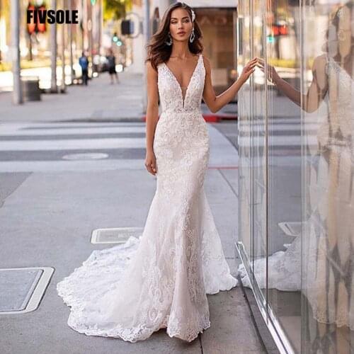 Fivsole Tulle Figure-Flattering Mermaid Wedding Dresses 2021 Sexy Deep V-Neck With Fashion Appliques Robe De Mariee Bridal Gowns