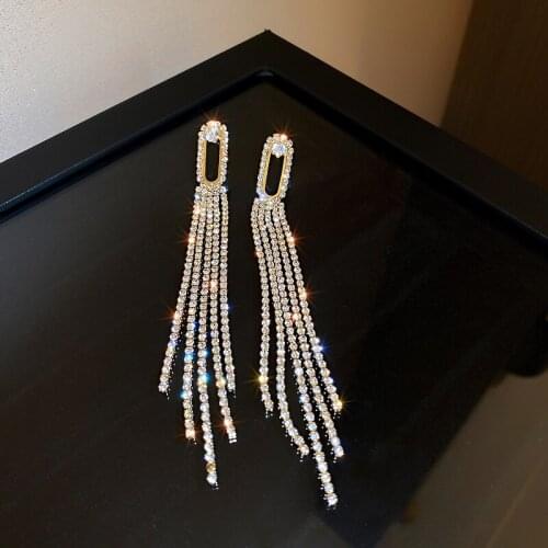 2021 New Arrival Shining Rhinestone Long Tassel Dangle Earring for Women Korean Fashion Geometric Piercing Earring Party Jewelry
